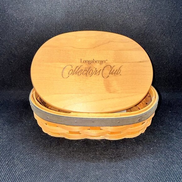 Longaberger Collector’s Club Harmony Basket #5 - Picture 1 of 3